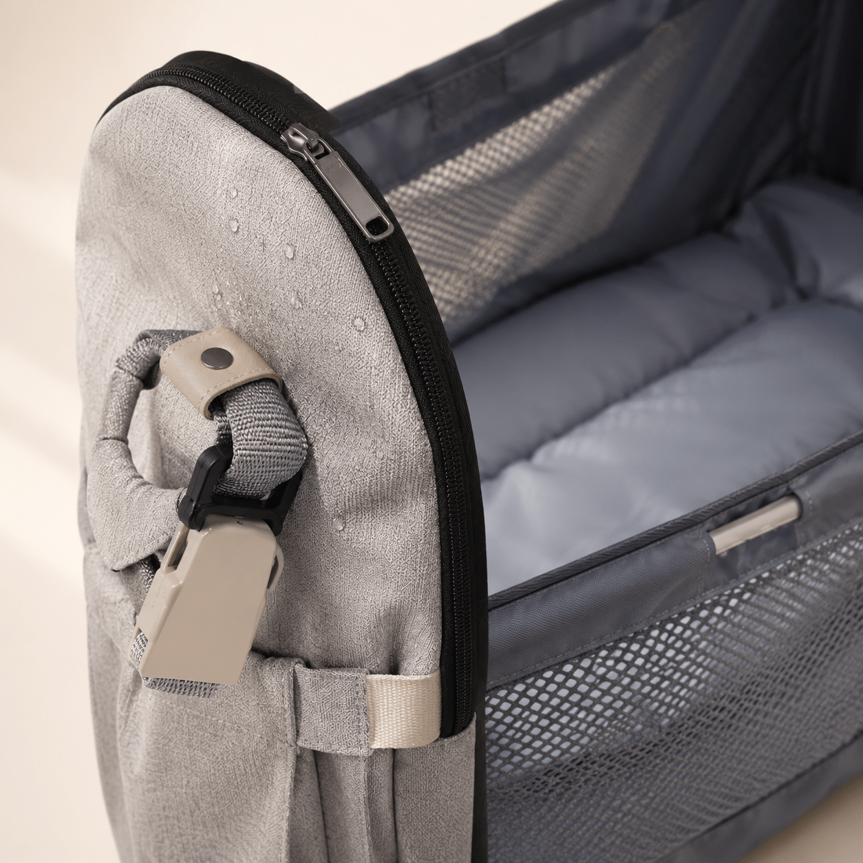 Mochila Pañalera con Cuna Portátil Baby Lúa Grey - Baby Lúa